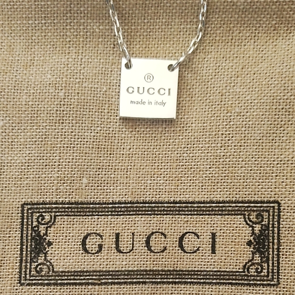 GUCCI Silver Branded Pendant Necklace - Picture 2 of 14